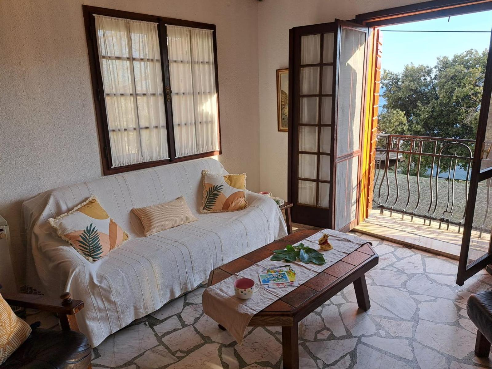 Villa Apartments Oliva เซเกต วรันยีชา ภายนอก รูปภาพ
