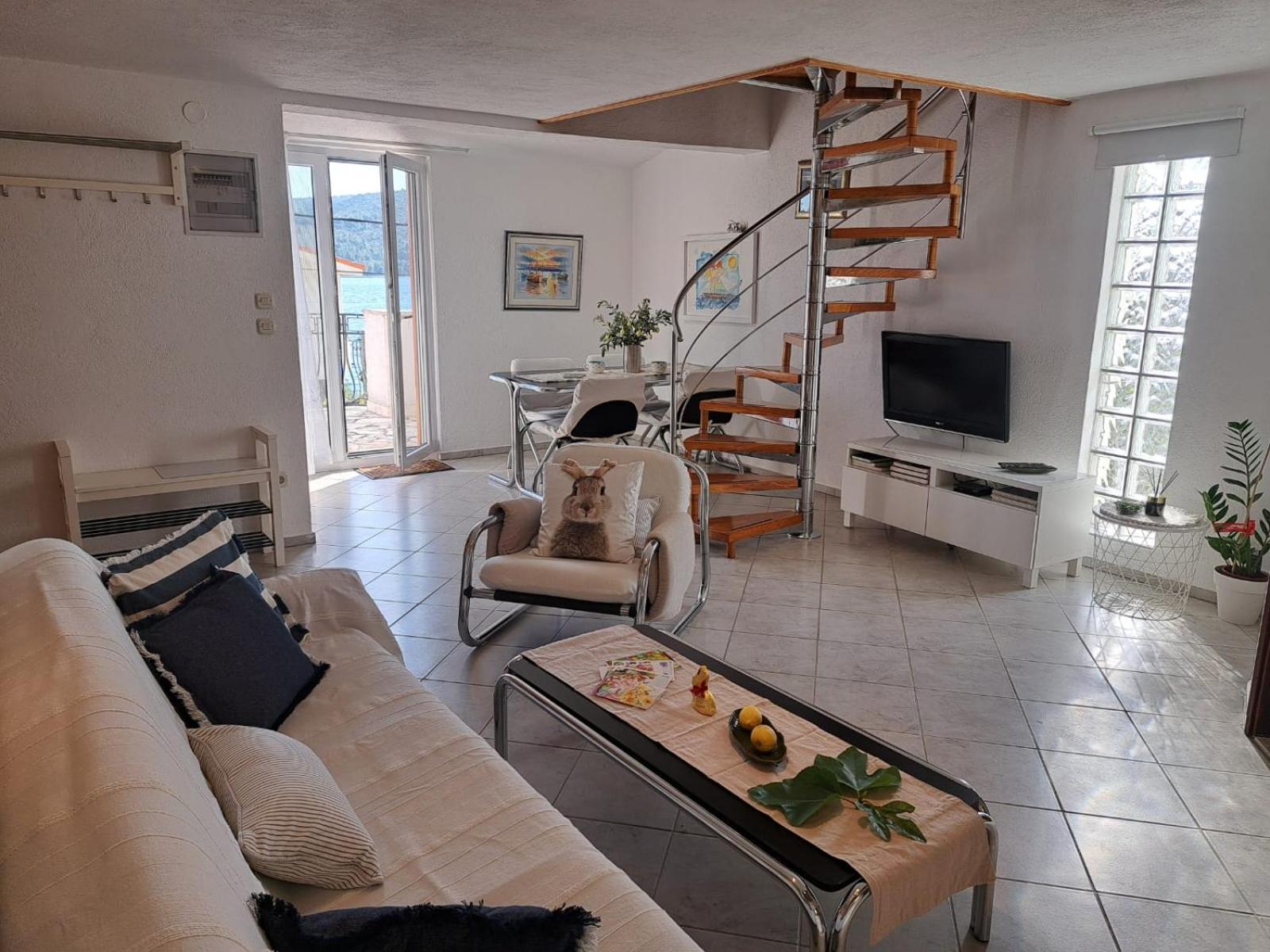 Villa Apartments Oliva เซเกต วรันยีชา ภายนอก รูปภาพ